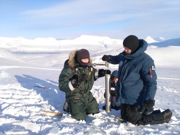 <br />
						Российская арктическая экспедиция стартовала на архипелаге Шпицберген