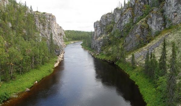 <br />
						Россия и Казахстан займутся восстановлением реки Урал